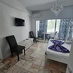 Privatunterkunft Casa Mary *