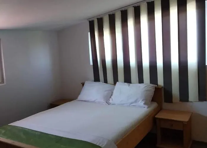 Casa Mary Homestay *